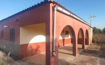 venta villa dos hermanas las portadas