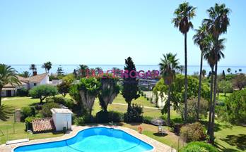 venta chalet estepona bahía dorada