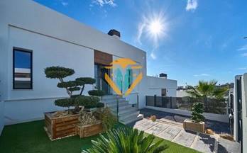 CHALET ADOSADO en venta Finestrat BAHIA GOLF