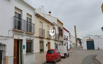 venta chalet adosado priego de cordoba town centre