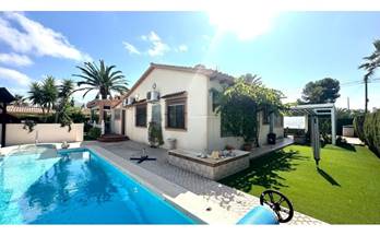 1004 casas en venta punta prima