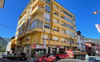 2 pisos en venta villablino