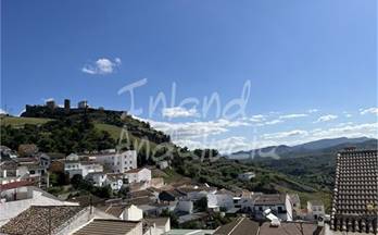 venta chalet adosado carcabuey town centre