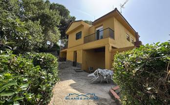 venta casa unifamiliar maçanet de la selva maçanet de la selva