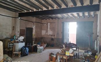 1 locales en alquiler mula