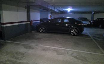 alquiler garaje pamplona iturrama