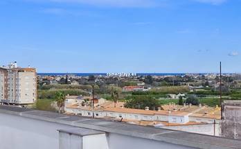 19 venta de pisos en oliva con terraza y ascensor