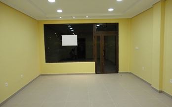 2 locales en alquiler cceres