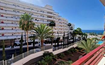 60 pisos en venta parque de la reina