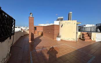 venta duplex sevilla avda. miraflores