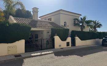 venta villa orihuela costa 