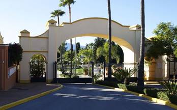 17 casas en alquiler puerto banus