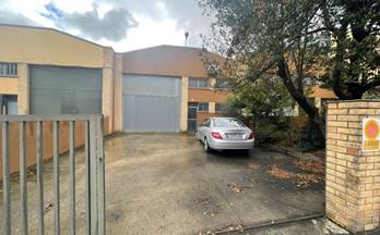 1 naves en venta barbera del valles