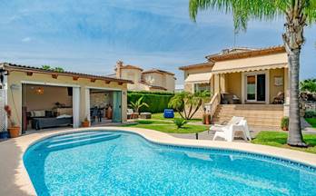 alquiler chalet denia les bovetes-la felicidad