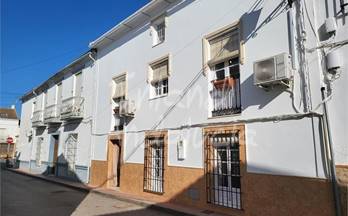 venta chalet adosado fuente de piedra town centre