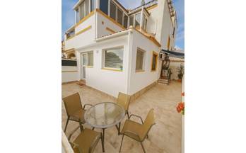 venta chalet pareado orihuela costa 