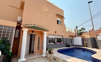 1055 casas en venta los altos