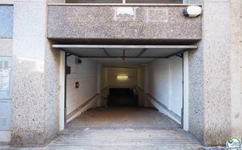 2 garajes en venta castello d´empuries