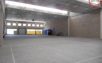 2 naves en alquiler berrioplano