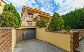 23 casas en venta en rincon de la victoria con piscina