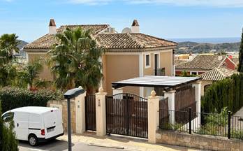 alquiler chalet finestrat bahia golf