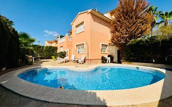 chalets en venta villajoyosa cerca playa