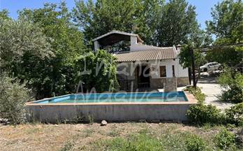 venta chalet sabariego outskirts