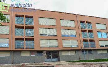 garajes en venta medina de pomar