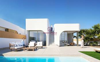 VILLA en venta Los Alcazares Serena Golf