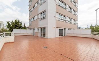 alquiler piso granada parque lagos