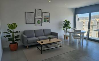 74 venta de pisos en roses con terraza