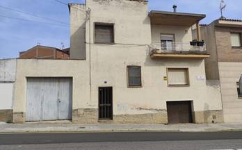 venta casa unifamiliar constanti centro