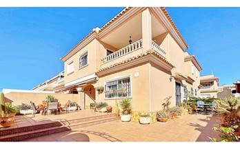 901 casas en venta campoamor