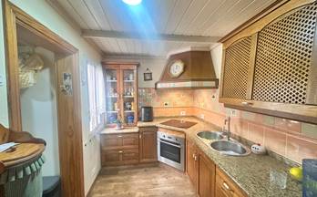 8 pisos en venta santa lucia de tirajana