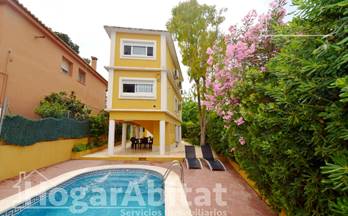 venta chalet moncada barrio de las torres