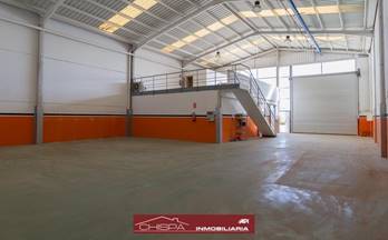 1 naves en alquiler naquera