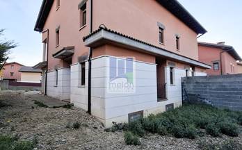 38 casas en venta villagonzalo pedernales