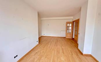 6 pisos en venta valdeluz