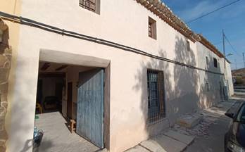 chalets con jardin en venta pinoso