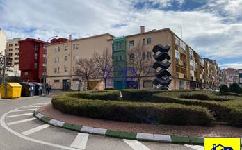 122 busca pisos o casas por texto libre