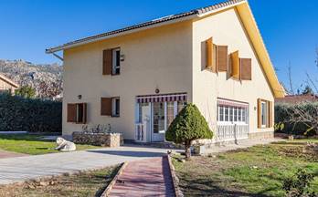 5 casas en venta manzanares el real
