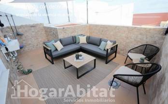 1 aticos en venta naquera