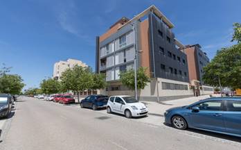 venta garaje armilla campus salud