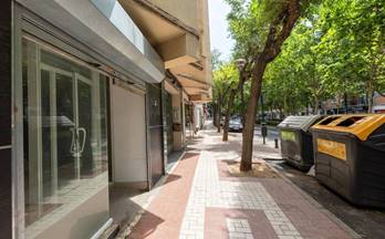 58 locales en venta otura