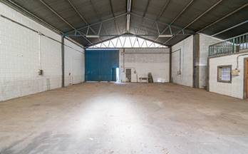 4 naves en venta granada