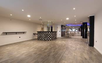 venta local motril correos