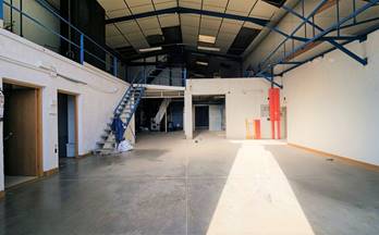 venta nave reus mestral