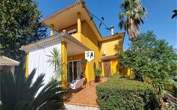 venta villa rute residential