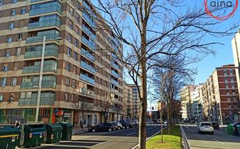 alquiler garaje pamplona san juan