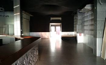 13 locales en venta rociana del condado